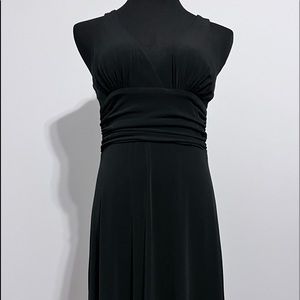 Laundry by Shelli Segal black beautiful dresses Size 6